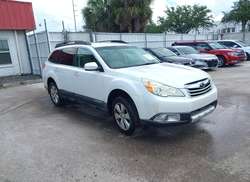 2011 Subaru Outback 2.5I Limited