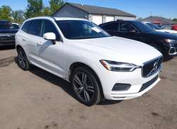 2021 Volvo XC60 T5 Momentum