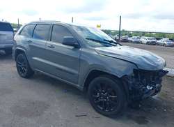 2020 Jeep Grand Cherokee Altitude 4X2