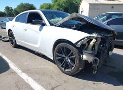 2017 Dodge Charger SXT RWD