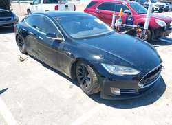 2013 Tesla Model S  