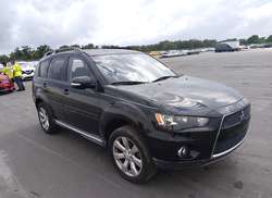 2010 Mitsubishi Outlander XLS