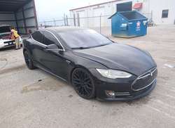 2015 Tesla Model S 70D/85D/P85D