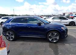 2021 Audi Q3 Premium Plus 45 Tfsi S Line Quattro Tiptronic — 14