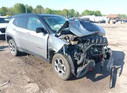 2022 Jeep Compass Trailhawk 4X4