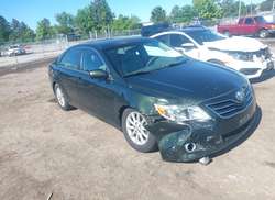 2011 Toyota Camry XLE V6