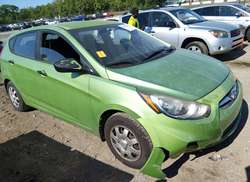 2013 Hyundai Accent GS