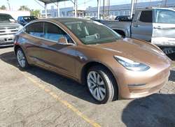 2020 Tesla Model 3 Standard Range Plus Rear-Wheel Drive/Standard Range Rear-Wheel Drive