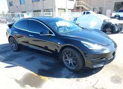 2020 Tesla Model 3 Standard Range Plus Rear-Wheel Drive/Standard Range Rear-Wheel Drive