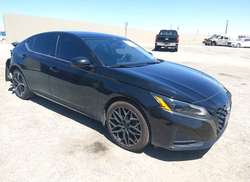 2023 Nissan Altima SR FWD