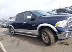 2016 RAM 1500 Laramie — 13