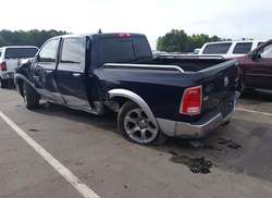2016 RAM 1500 Laramie — 3