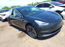 2018 Tesla Model 3 Long Range/Performance