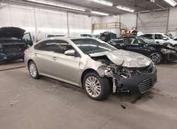 2013 Toyota Avalon Hybrid Limited