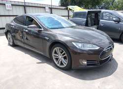 2013 Tesla Model S  