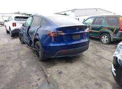 2024 Tesla Model Y Long Range Dual Motor ALL-Wheel Drive — 3