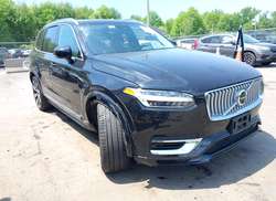 2025 Volvo XC90 Plug-IN Hybrid Plus