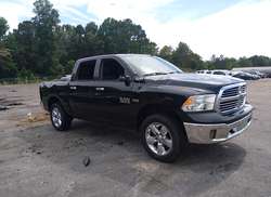 2018 RAM 1500 BIG Horn 4X4 5'7 BOX