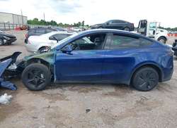 2026 Tesla Model Y Premium Rear-Wheel Drive/Rear-Wheel Drive — 14