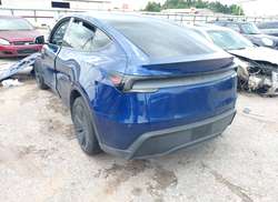 2026 Tesla Model Y Premium Rear-Wheel Drive/Rear-Wheel Drive — 3