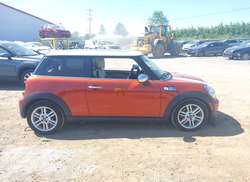 2011 Mini Cooper S   — 13
