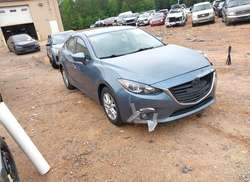 2015 Mazda MAZDA3 I Touring