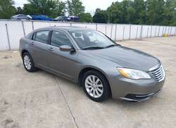 2012 Chrysler 200 Touring