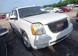2013 GMC Yukon XL 1500 SLT