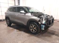 2022 KIA Seltos EX