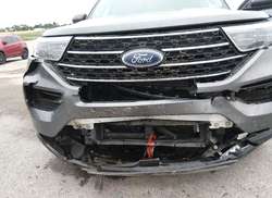 2021 Ford Explorer XLT — 6