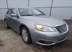 2014 Chrysler 200 LX