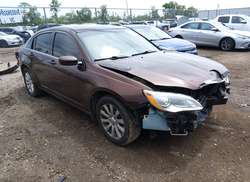 2013 Chrysler 200 Touring