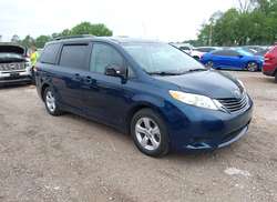 2011 Toyota Sienna LE V6