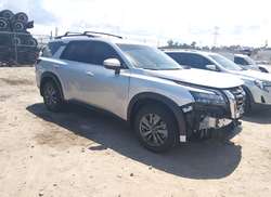 2025 Nissan Pathfinder SV FWD
