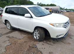2013 Toyota Highlander SE V6