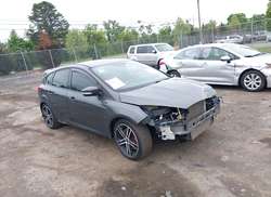 2018 Ford Focus ST  