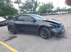 2024 Tesla Model Y Long Range Single Motor Rear-Wheel Drive/RWD
