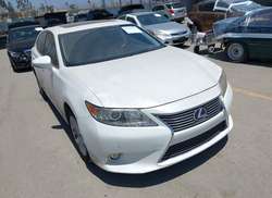 2015 Lexus ES 300H  