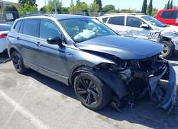 2023 Volkswagen Tiguan 2.0T SE R-Line Black