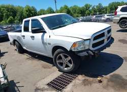 2018 RAM 1500 Express  4X4 6'4 BOX