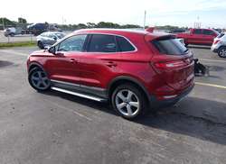 2017 Lincoln MKC Premiere — 3