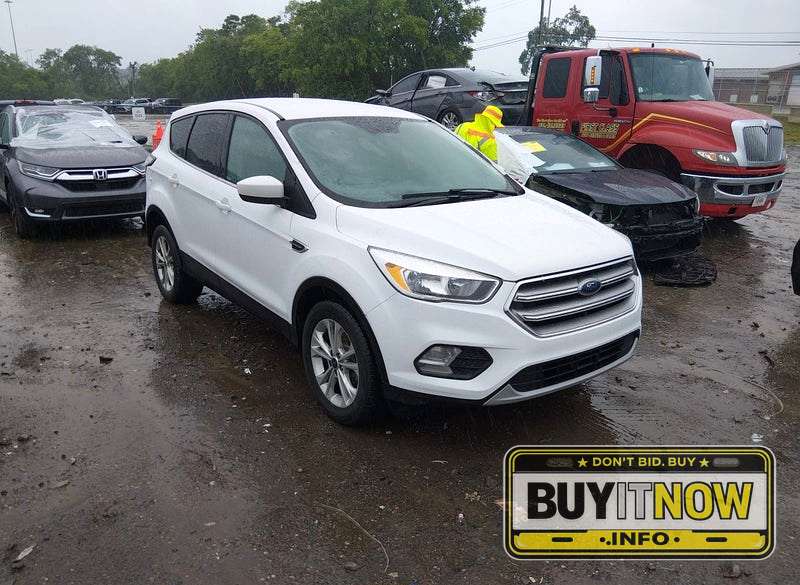2017 Ford Escape SE