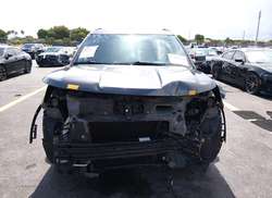 2016 Ford Explorer XLT — 13