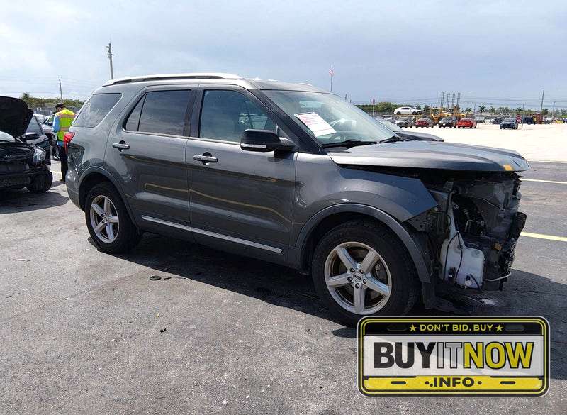 2016 Ford Explorer XLT