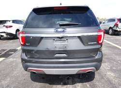 2016 Ford Explorer XLT — 17