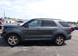2016 Ford Explorer XLT — 15