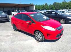 2013 Ford Fiesta SE