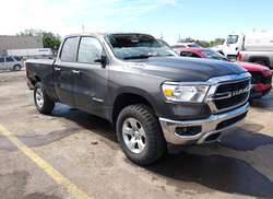 2020 RAM 1500 BIG Horn 4X4 6'4 BOX