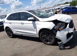 2021 Ford Edge ST-Line — 13