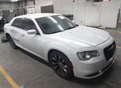 2017 Chrysler 300 Limited